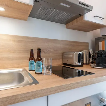 L'Esperluette - 44 Sqm Apartment With Garage & Balcony In The City Center Annecy Exterior foto